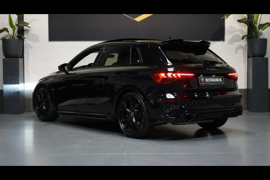 Audi RS3 Sportback 2.5 TFSI Quattro ACC-BANG OLUFSEN-CAMERA-CARBON-HEADUP-KEYLESS-MATRIX-MASSAGE-PANORAMA-VOLLEDER
