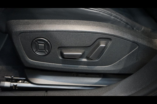 Audi RS3 Sportback 2.5 TFSI Quattro ACC-BANG OLUFSEN-CAMERA-CARBON-HEADUP-KEYLESS-MATRIX-MASSAGE-PANORAMA-VOLLEDER