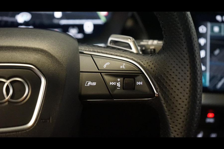 Audi RS3 Sportback 2.5 TFSI Quattro ACC-BANG OLUFSEN-CAMERA-CARBON-HEADUP-KEYLESS-MATRIX-MASSAGE-PANORAMA-VOLLEDER