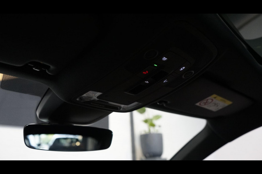 Audi RS3 Sportback 2.5 TFSI Quattro ACC-BANG OLUFSEN-CAMERA-CARBON-HEADUP-KEYLESS-MATRIX-MASSAGE-PANORAMA-VOLLEDER