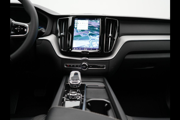 Volvo XC60 T8 Plug-in hybrid AWD Ultimate Dark Plug In Hybrid 456pk Long Range Dealer O.H PHEV | Panodak | Head Up | Adaptive Cruise | Lederen Sportstoelen Memory & Verwarmd | Harman & Kardon Sound | 360 Camera | Google Maps | Apple Carplay | Virtual | Keyless | Stuur Verwarmd |