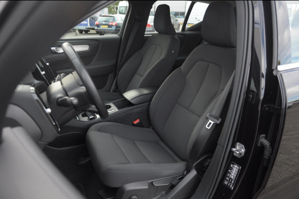 Volvo XC40 T4 211PK Automaat Recharge Inscription Expression / Adaptieve cruise control / BLIS / Keyless entry / Elektrische achterklep / Apple carplay / DAB+ / 2 zone clima / Pilot Assist