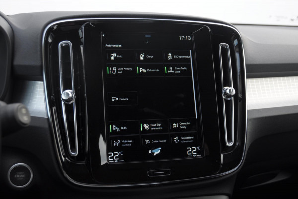 Volvo XC40 T4 211PK Automaat Recharge Inscription Expression / Adaptieve cruise control / BLIS / Keyless entry / Elektrische achterklep / Apple carplay / DAB+ / 2 zone clima / Pilot Assist