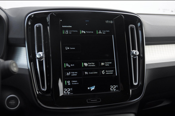 Volvo XC40 T4 211PK Automaat Recharge Inscription Expression / Adaptieve cruise control / BLIS / Keyless entry / Elektrische achterklep / Apple carplay / DAB+ / 2 zone clima / Pilot Assist