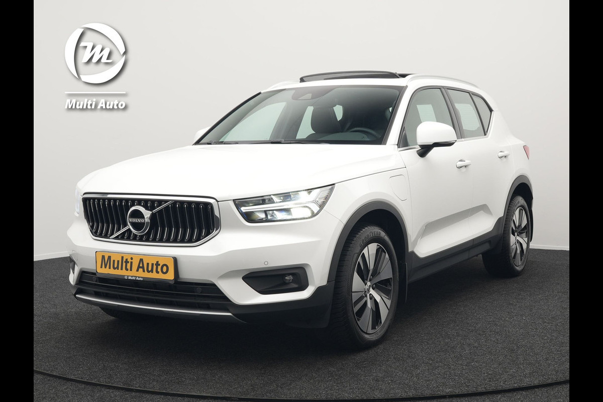 Volvo XC40 T4 Recharge Inscription Plug In Hybrid 211pk Dealer O.H PHEV | Panodak | Adaptive Cruise | Apple Carplay | Stoelen & Stuur Verwarmd | Camera | Navigatie | Keyless | Virtual |  DAB |
