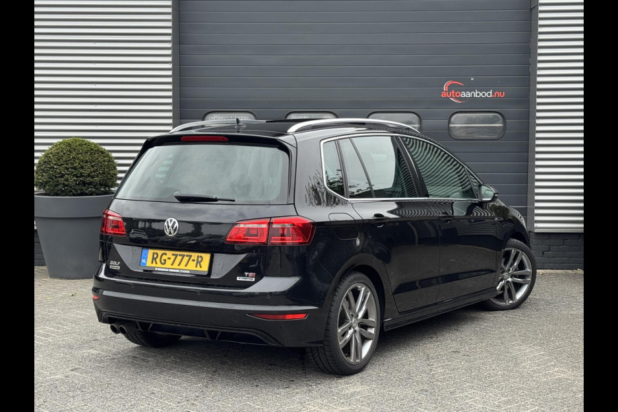 Volkswagen Golf Sportsvan 1.4 TSI Highline | Panoramadak | Navigatie | Camera | DAB | Privacy Glass |