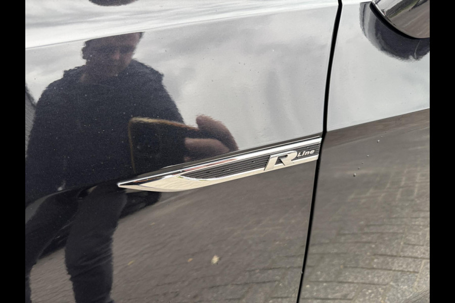 Volkswagen Golf Sportsvan 1.4 TSI Highline | Panoramadak | Navigatie | Camera | DAB | Privacy Glass |