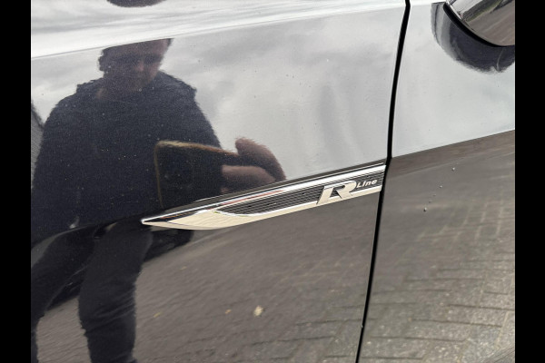 Volkswagen Golf Sportsvan 1.4 TSI Highline | Panoramadak | Navigatie | Camera | DAB | Privacy Glass |