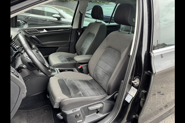 Volkswagen Golf Sportsvan 1.4 TSI Highline | Panoramadak | Navigatie | Camera | DAB | Privacy Glass |