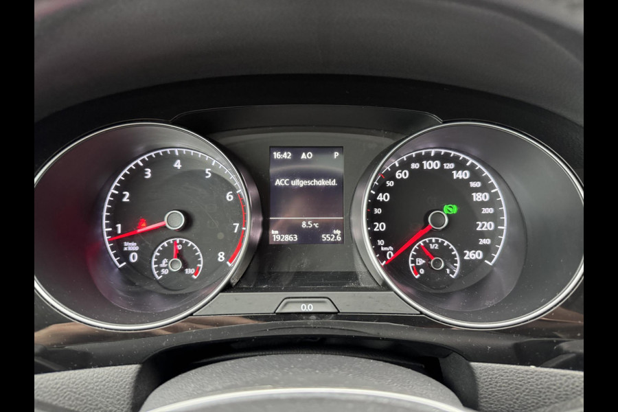 Volkswagen Golf Sportsvan 1.4 TSI Highline | Panoramadak | Navigatie | Camera | DAB | Privacy Glass |