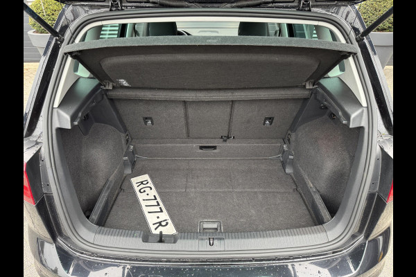 Volkswagen Golf Sportsvan 1.4 TSI Highline | Panoramadak | Navigatie | Camera | DAB | Privacy Glass |