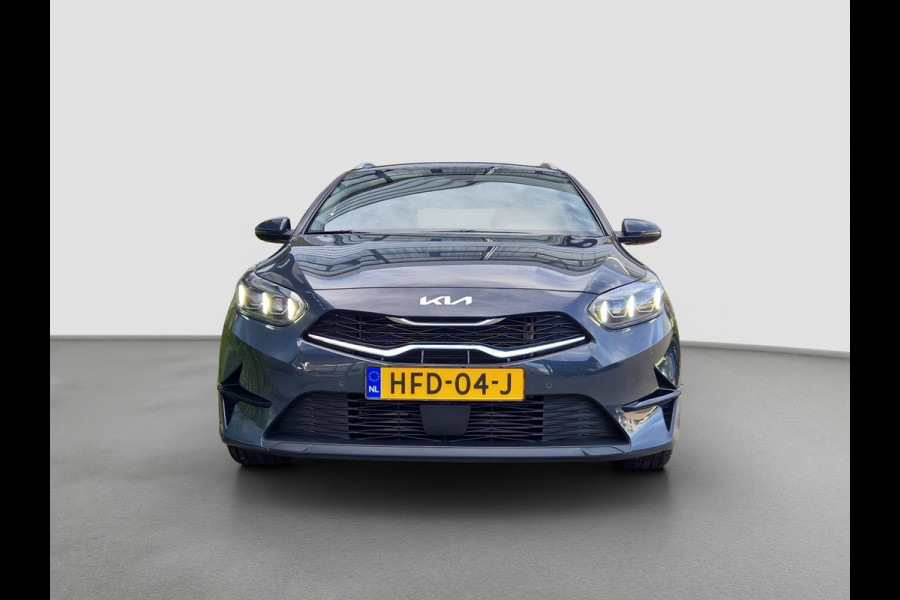 Kia Ceed Sportswagon 1.5 T-GDi DynamicPlusLine | Dodehoek | Key-Less | Stoelverwarming | LED | Licht- en Regensensor |