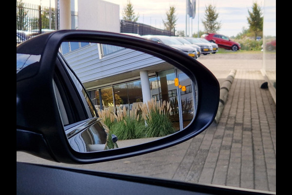 Kia Ceed Sportswagon 1.5 T-GDi DynamicPlusLine | Dodehoek | Key-Less | Stoelverwarming | LED | Licht- en Regensensor |