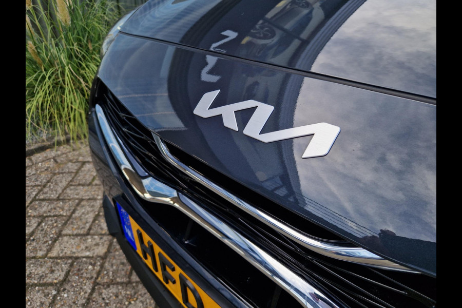Kia Ceed Sportswagon 1.5 T-GDi DynamicPlusLine | Dodehoek | Key-Less | Stoelverwarming | LED | Licht- en Regensensor |