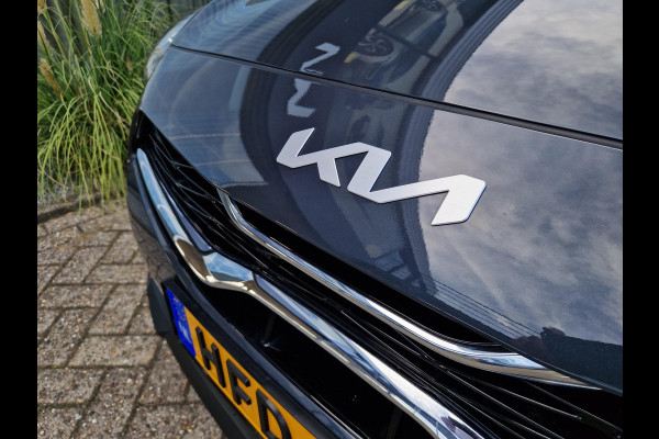 Kia Ceed Sportswagon 1.5 T-GDi DynamicPlusLine | Dodehoek | Key-Less | Stoelverwarming | LED | Licht- en Regensensor |
