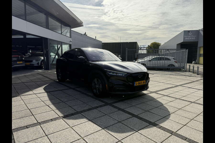 Ford Mustang Mach-E RWD 75 kWh | Panorama | B&O Sound | 360 Camera |