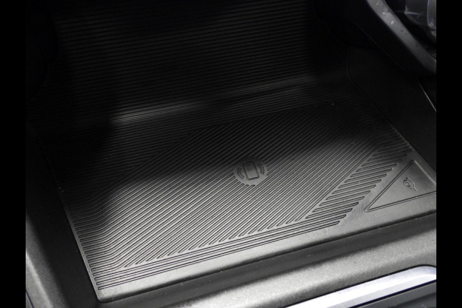 Lynk & Co 01 1.5 PHEV BlackLine NAVI/360CAM/SCHUIFDAK/LED/20"LMV! Lynk & Co 01 1.5 PHEV BlackLine NAVI/360CAM/SCHUIFDAK/LED/20"LMV!