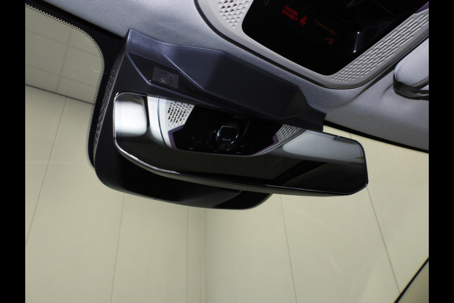 Lynk & Co 01 1.5 PHEV BlackLine NAVI/360CAM/SCHUIFDAK/LED/20"LMV! Lynk & Co 01 1.5 PHEV BlackLine NAVI/360CAM/SCHUIFDAK/LED/20"LMV!