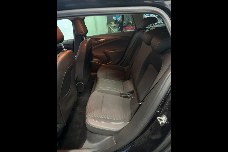 Opel Astra Sports Tourer 1.0 Business Executive Navi | Camera | Cruise |Clima | PDC