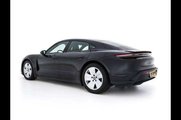 Porsche Taycan 79 kWh [3-Fase] {SOH-100%} (INCL-BTW) *LUXURY-LEATHER | FULL-LED | DIGI-COCKPIT | NAVI-FULLMAP | SPORTSEATS | ECC | CARPLAY | PDC | CRUISE | DAB | 19''ALU*