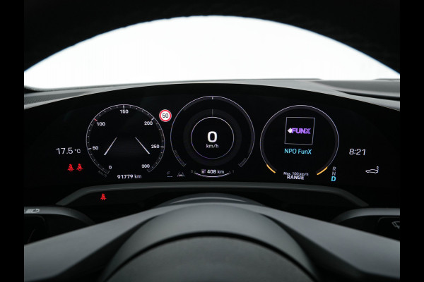 Porsche Taycan 79 kWh [3-Fase] {SOH-100%} (INCL-BTW) *LUXURY-LEATHER | FULL-LED | DIGI-COCKPIT | NAVI-FULLMAP | SPORTSEATS | ECC | CARPLAY | PDC | CRUISE | DAB | 19''ALU*