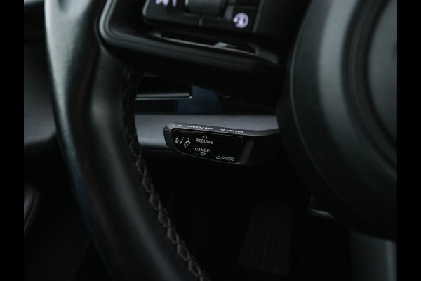 Porsche Taycan 79 kWh [3-Fase] {SOH-100%} (INCL-BTW) *LUXURY-LEATHER | FULL-LED | DIGI-COCKPIT | NAVI-FULLMAP | SPORTSEATS | ECC | CARPLAY | PDC | CRUISE | DAB | 19''ALU*