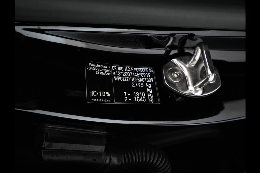 Porsche Taycan 79 kWh [3-Fase] {SOH-100%} (INCL-BTW) *LUXURY-LEATHER | FULL-LED | DIGI-COCKPIT | NAVI-FULLMAP | SPORTSEATS | ECC | CARPLAY | PDC | CRUISE | DAB | 19''ALU*
