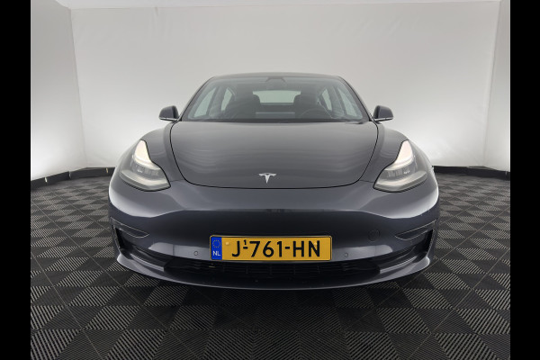 Tesla Model 3 Long Range AWD 75 kWh [ 3-Fase ] {SOH-89%} (INCL-BTW) Aut. *PANO | AUTO-PILOT | LUXURY-LEATHER | KEYLESS | FULL-LED | MEMORY-PACK | SURROUND-VIEW | DAB | CARPLAY | DIGI-COCKPIT | LANE-ASSIST | COMFORT-SEATS | TOWBAR | 18"ALU*