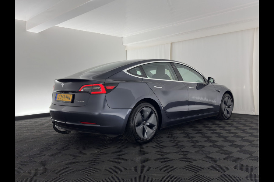 Tesla Model 3 Long Range AWD 75 kWh [ 3-Fase ] {SOH-89%} (INCL-BTW) Aut. *PANO | AUTO-PILOT | LUXURY-LEATHER | KEYLESS | FULL-LED | MEMORY-PACK | SURROUND-VIEW | DAB | CARPLAY | DIGI-COCKPIT | LANE-ASSIST | COMFORT-SEATS | TOWBAR | 18"ALU*