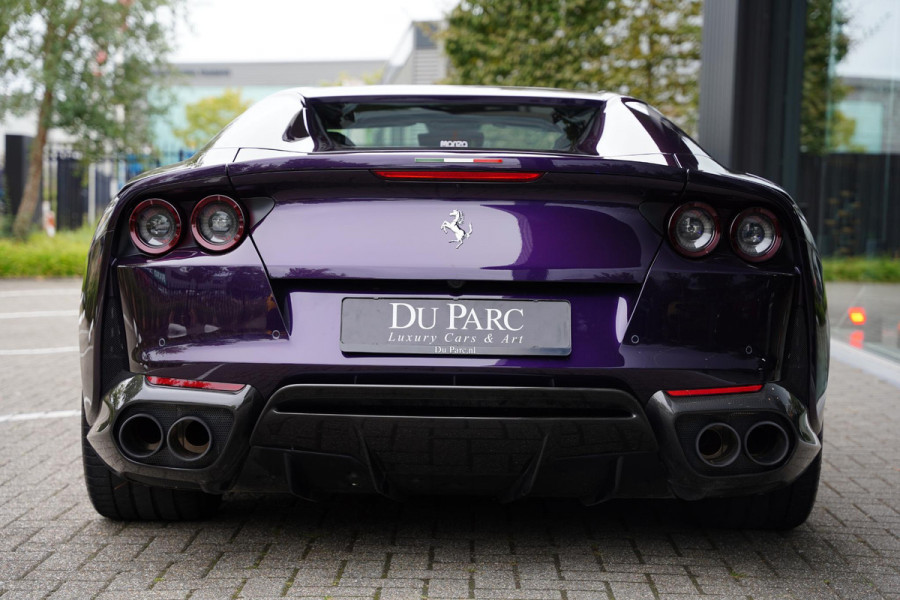 Ferrari 812 GTS 6.5 V12 HELE Viola Hong Kong Carbon Lifting