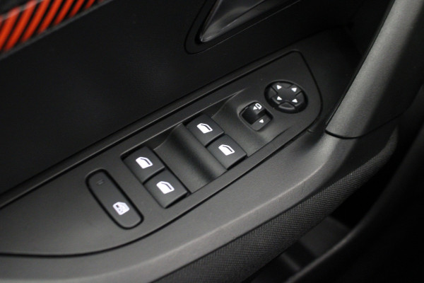 Peugeot 2008 1.2 PureTech Active Pack