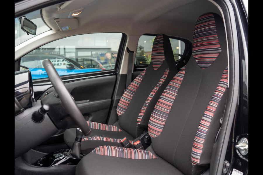 Citroën C1 1.0 VTi Feel / DAB / Bluetooth / Speedlimiter / Getint glas