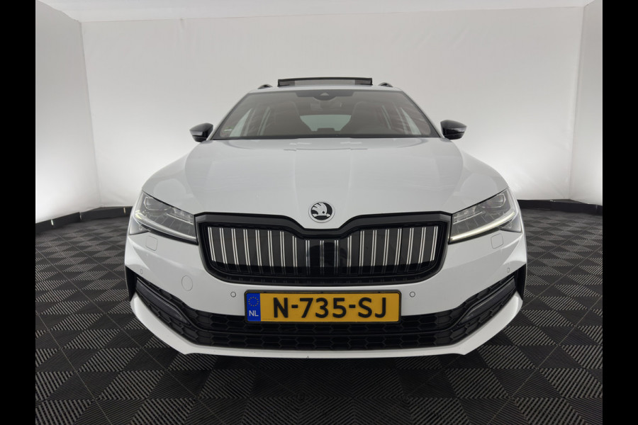 Škoda Superb Combi 1.4 TSI iV Plug-In Sportline Business {SOH-93%} (INCL-BTW) Aut. *PANO | LEATHER-ALCANTARA | FULL-LED | DIGI-COCKPIT | CANTON-SOUND | AMBIENT-LIGHT | CAMERA | NAVI-FULLMAP | DAB+ | KEYLESS | HEATED-SPORTSEATS | PRIVACY-GLASS | ECC | 19"ALU*
