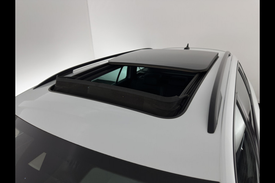 Škoda Superb Combi 1.4 TSI iV Plug-In Sportline Business {SOH-93%} (INCL-BTW) Aut. *PANO | LEATHER-ALCANTARA | FULL-LED | DIGI-COCKPIT | CANTON-SOUND | AMBIENT-LIGHT | CAMERA | NAVI-FULLMAP | DAB+ | KEYLESS | HEATED-SPORTSEATS | PRIVACY-GLASS | ECC | 19"ALU*