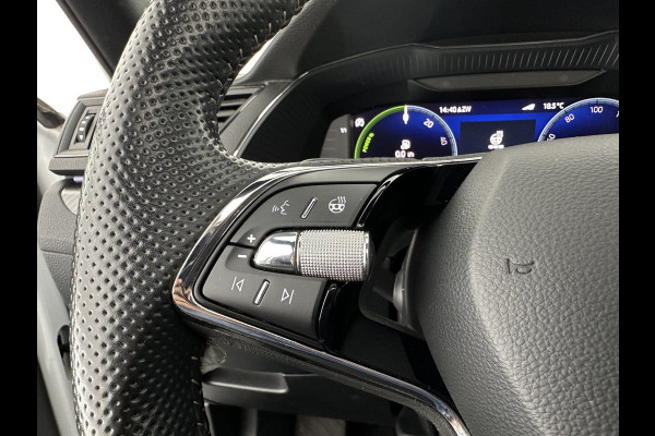 Škoda Superb Combi 1.4 TSI iV Plug-In Sportline Business {SOH-93%} (INCL-BTW) Aut. *PANO | LEATHER-ALCANTARA | FULL-LED | DIGI-COCKPIT | CANTON-SOUND | AMBIENT-LIGHT | CAMERA | NAVI-FULLMAP | DAB+ | KEYLESS | HEATED-SPORTSEATS | PRIVACY-GLASS | ECC | 19"ALU*