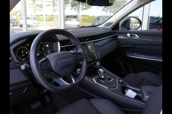 Lynk & Co 01 1.5 262pk Plug-in Hybrid | Trekhaak | Panoramadak | ACC | Navigatie | Camera