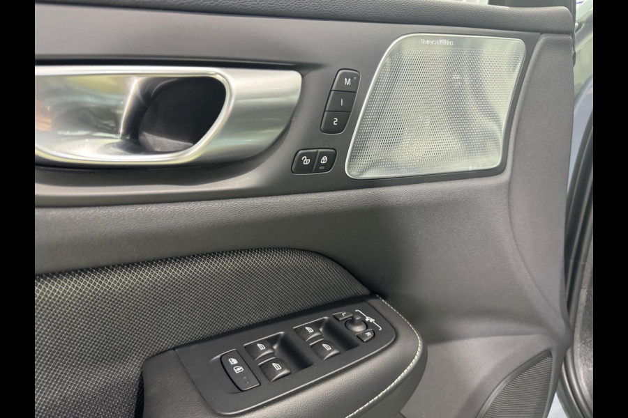 Volvo S60 2.0 Recharge T8 AWD Ultimate Dark/Bowers&Wilkins/Pano/Pilot Asist