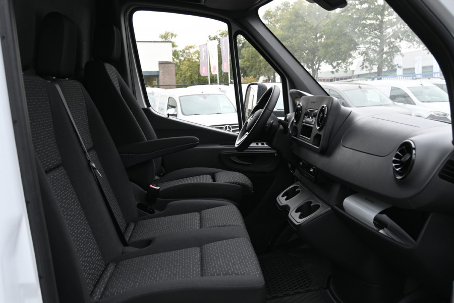 Mercedes-Benz Sprinter 319 CDI L3 RWD Geveerde stoel, Cruise control