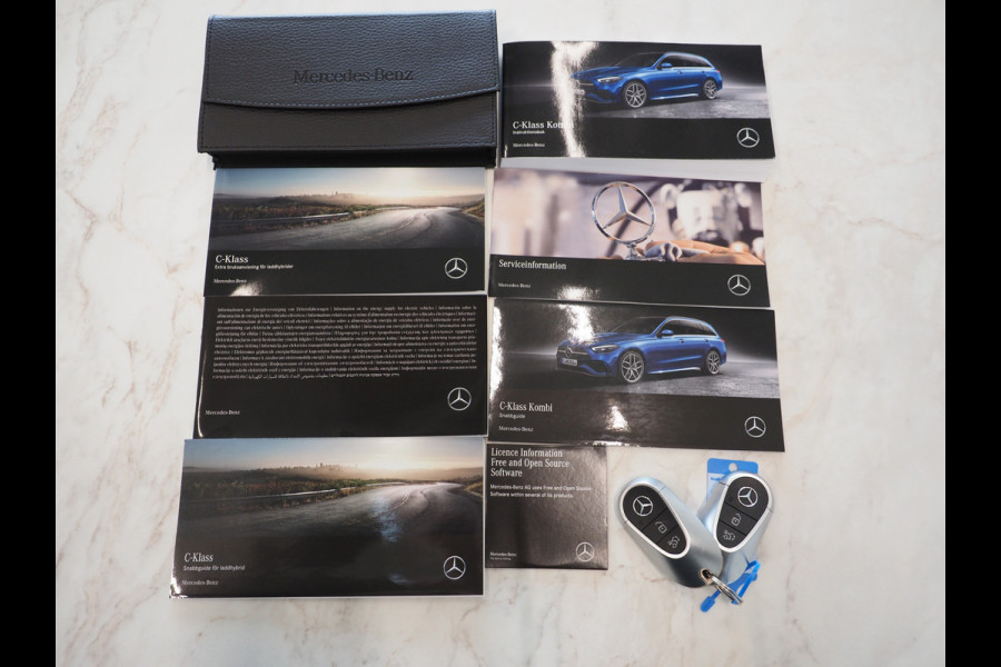 Mercedes-Benz C-Klasse Estate 300 e Avantgarde | Keyless | Trekhaak | 360 | BLIS | Leder | Sfeerverlichting | Carplay