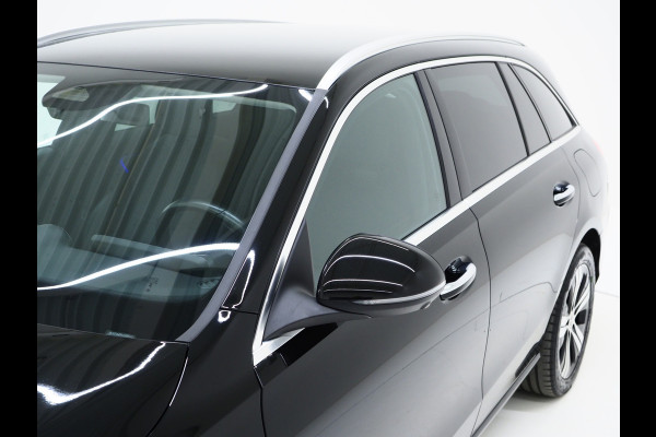 Mercedes-Benz C-Klasse Estate 300 e Avantgarde | Keyless | Trekhaak | 360 | BLIS | Leder | Sfeerverlichting | Carplay