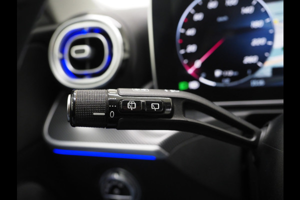 Mercedes-Benz C-Klasse Estate 300 e Avantgarde | Keyless | Trekhaak | 360 | BLIS | Leder | Sfeerverlichting | Carplay