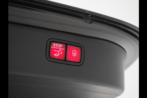 Mercedes-Benz C-Klasse Estate 300 e Avantgarde | Keyless | Trekhaak | 360 | BLIS | Leder | Sfeerverlichting | Carplay