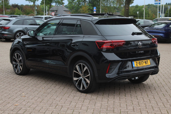 Volkswagen T-Roc 1.5 TSI R-Line Business / Panoramadak / Camera / Navigatie / Blackpack / 19'' / DAB / Stoelverwarming / ACC Volkswagen T-Roc 1.5 TSI R-Line Business / Panoramadak / Camera / Navigatie / Blackpack / 19'' / DAB / Stoelverwarming / ACC