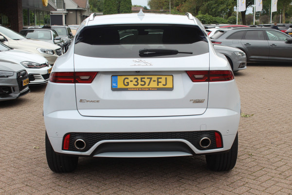 Jaguar E-Pace 2.0 P250 AWD SE / Panoramadak / Camera / Head-up / Leder / 19'' / Meridian / Memory seats / Navigatie / Dodehoek / Stoelverwarming / ACC