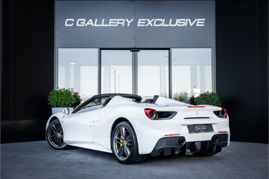 Ferrari 488 3.9 Spider HELE - Passenger Display | Lift | Camera | Carplay