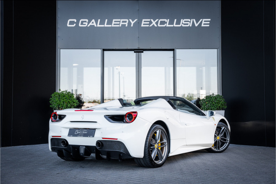 Ferrari 488 3.9 Spider HELE - Passenger Display | Lift | Camera | Carplay