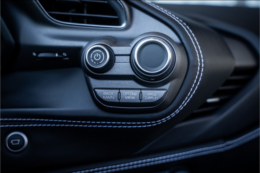 Ferrari 488 3.9 Spider HELE - Passenger Display | Lift | Camera | Carplay