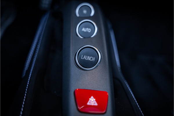 Ferrari 488 3.9 Spider HELE - Passenger Display | Lift | Camera | Carplay