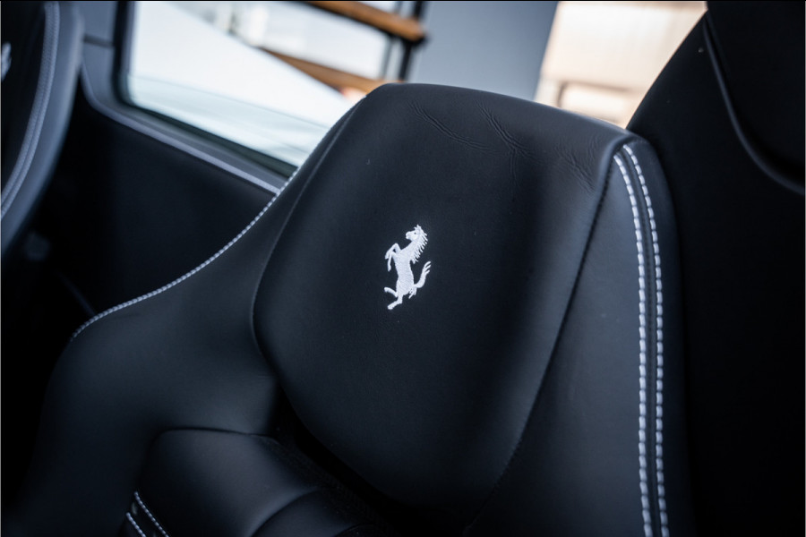 Ferrari 488 3.9 Spider HELE - Passenger Display | Lift | Camera | Carplay