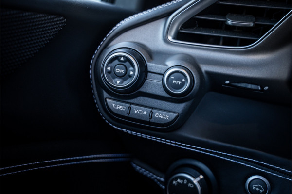 Ferrari 488 3.9 Spider HELE - Passenger Display | Lift | Camera | Carplay